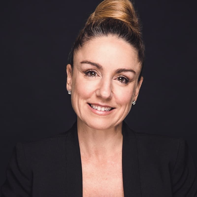 Nathalie Gosselin Chef de la direction Stratégie et services conseils